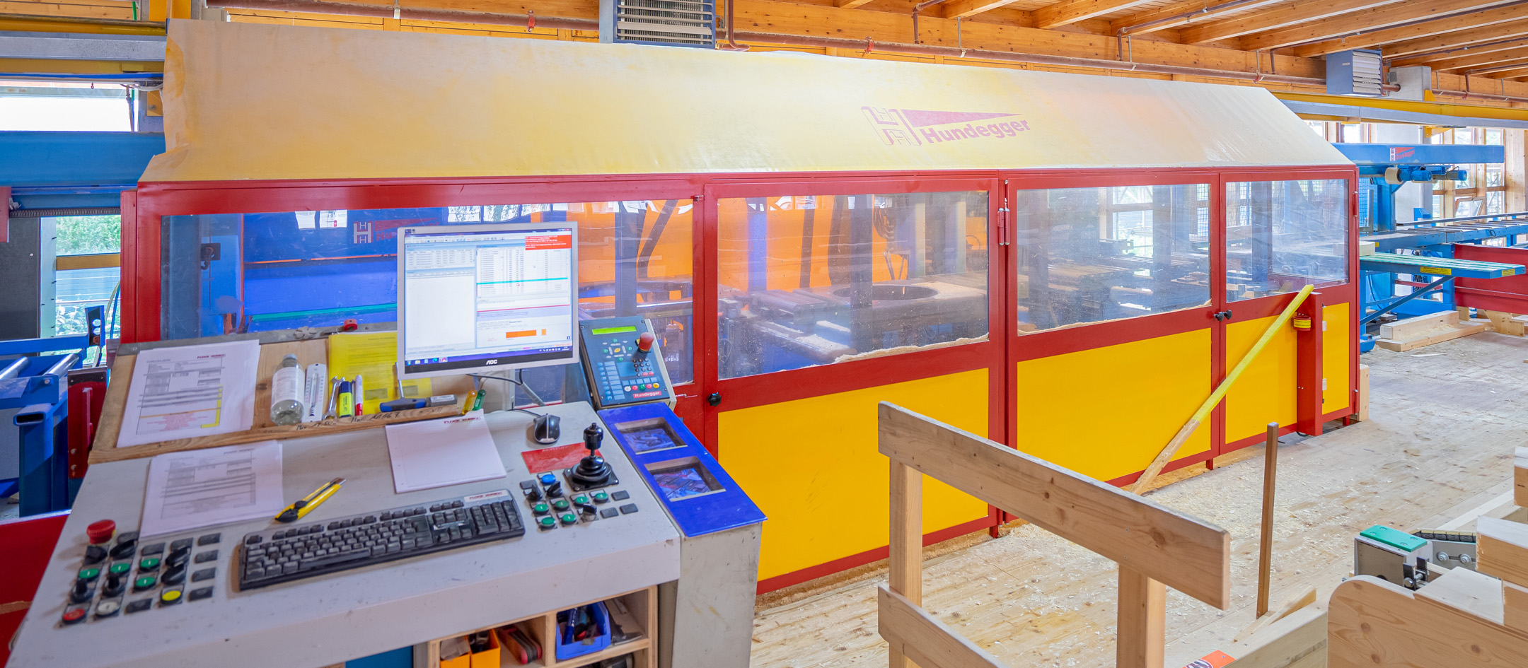 Holz-AbbundAG_HALLE_202208_019_Slider